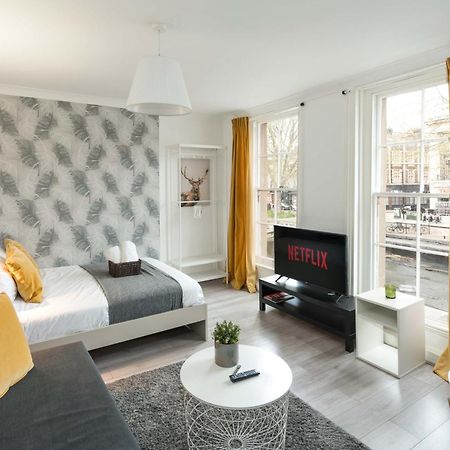 Private Double Room Shared Bathroom Near City Centre London Exteriör bild