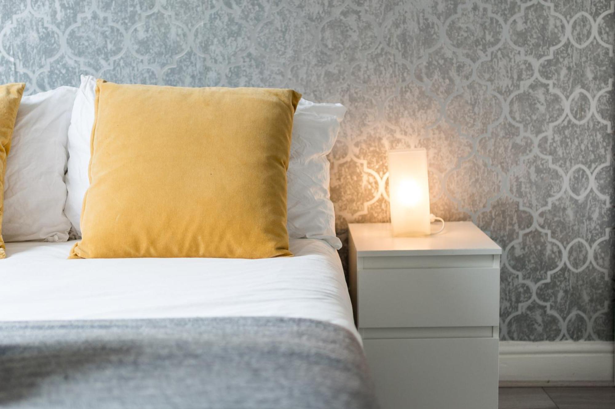 Private Double Room Shared Bathroom Near City Centre London Exteriör bild