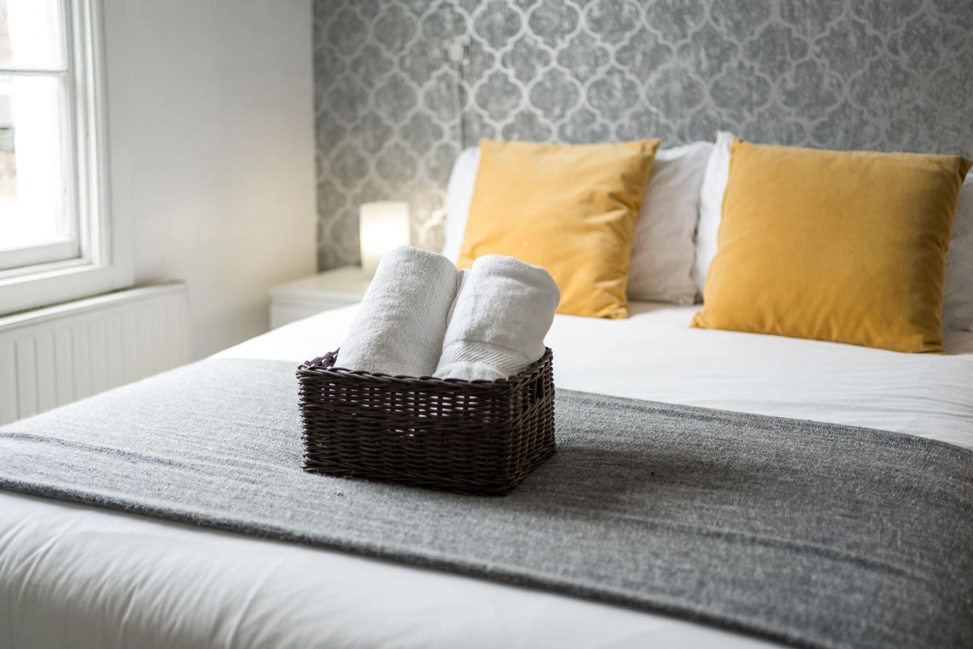 Private Double Room Shared Bathroom Near City Centre London Exteriör bild