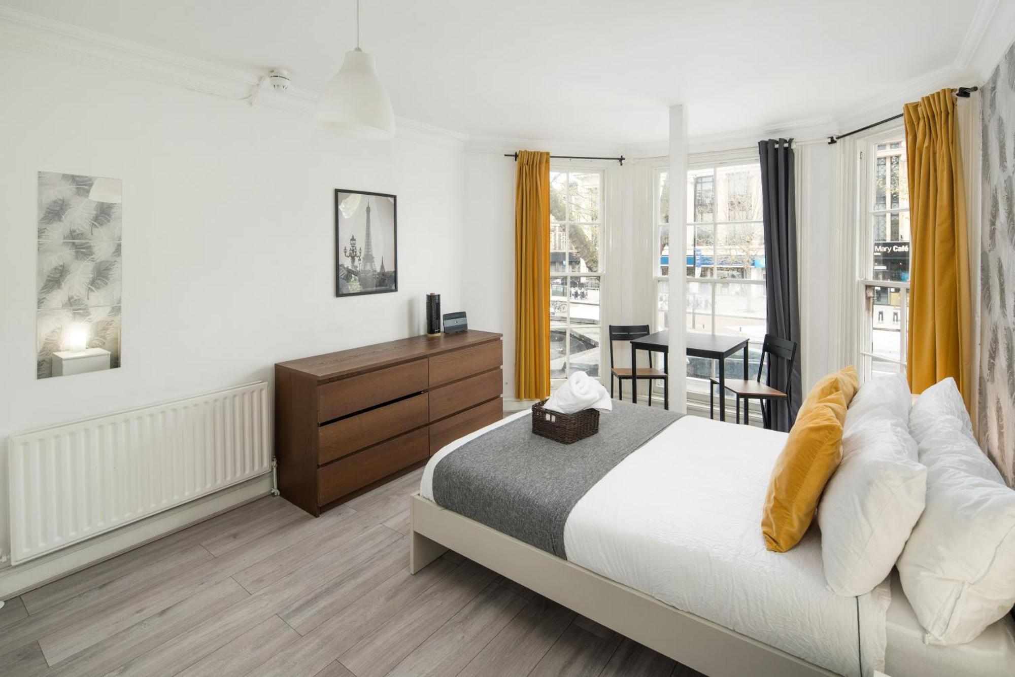 Private Double Room Shared Bathroom Near City Centre London Exteriör bild